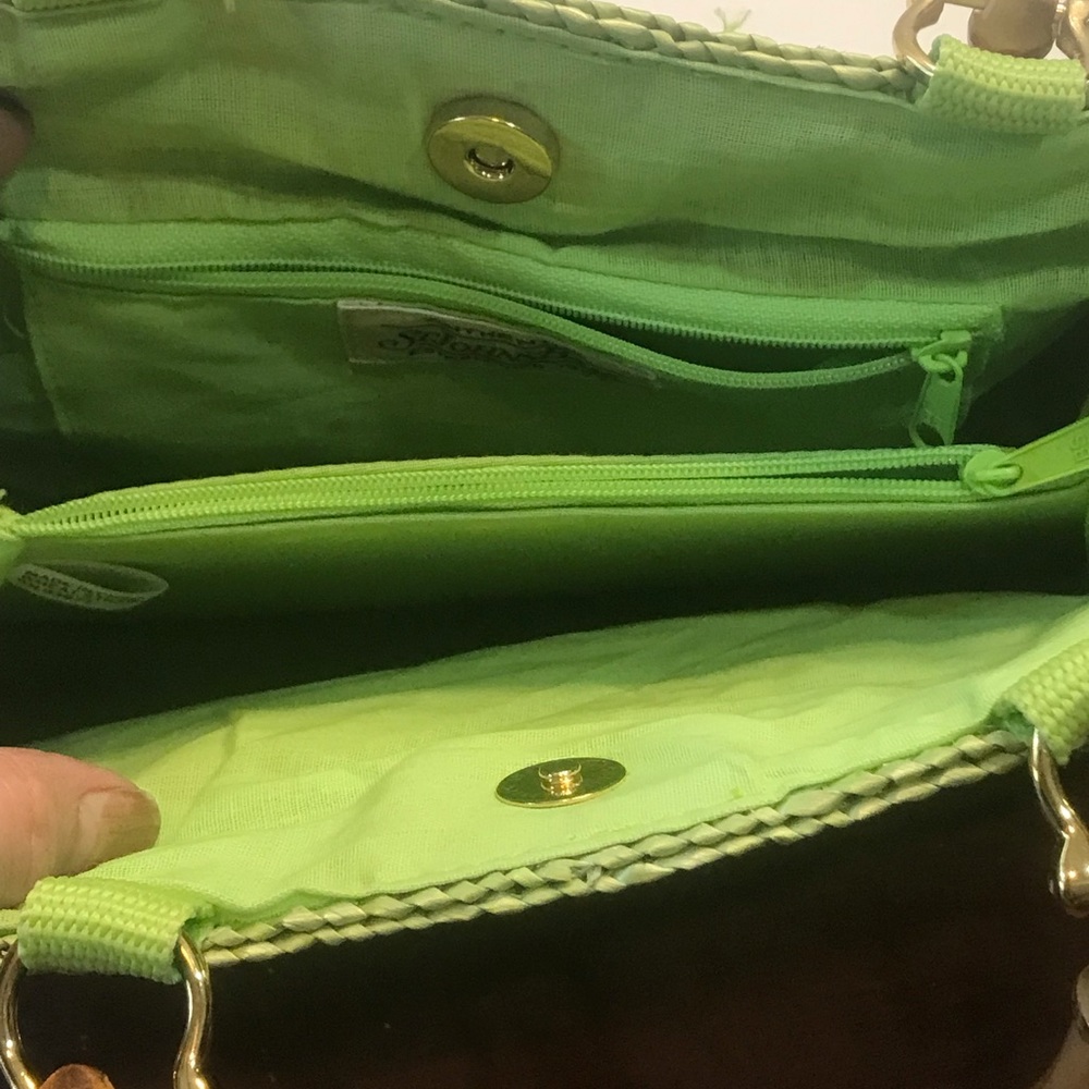 St John’s Bay Wheat Straw purse with Bamboo handles - Picture 3 of 4